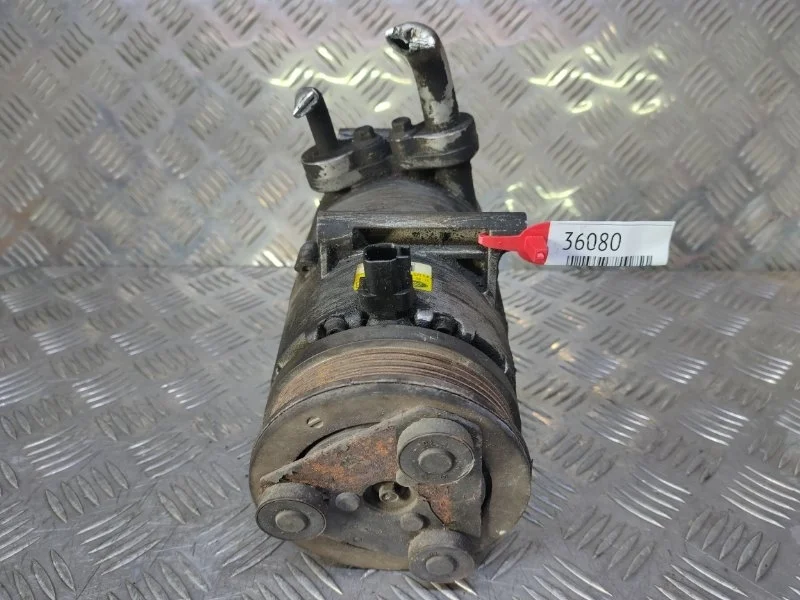 Компрессор кондиционера Ford Focus 2