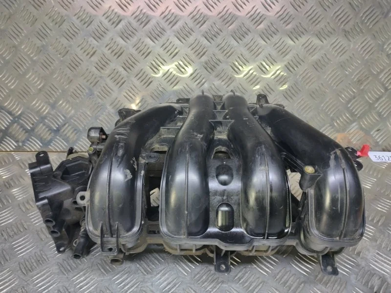 Коллектор впускной Ford Focus 2