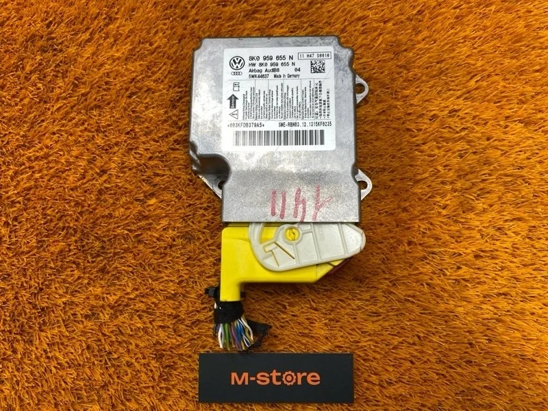 Блок управления airbag Audi A4 2013 B8/8K