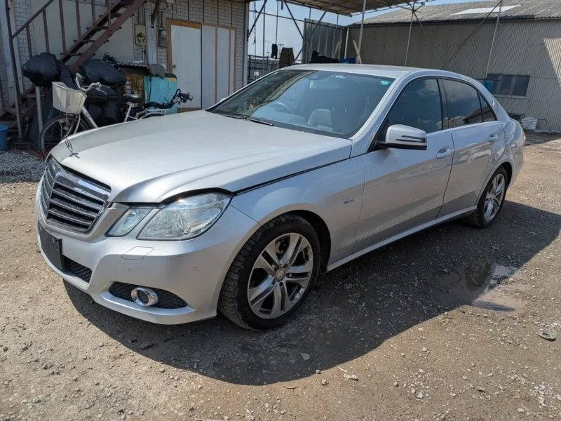 Авто на разбор Mercedes-Benz -class 2010 W212