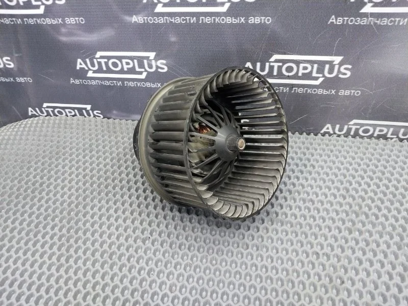 Моторчик печки Ford Focus 2011 1736007103 СЕДАН 1.6 PNDA