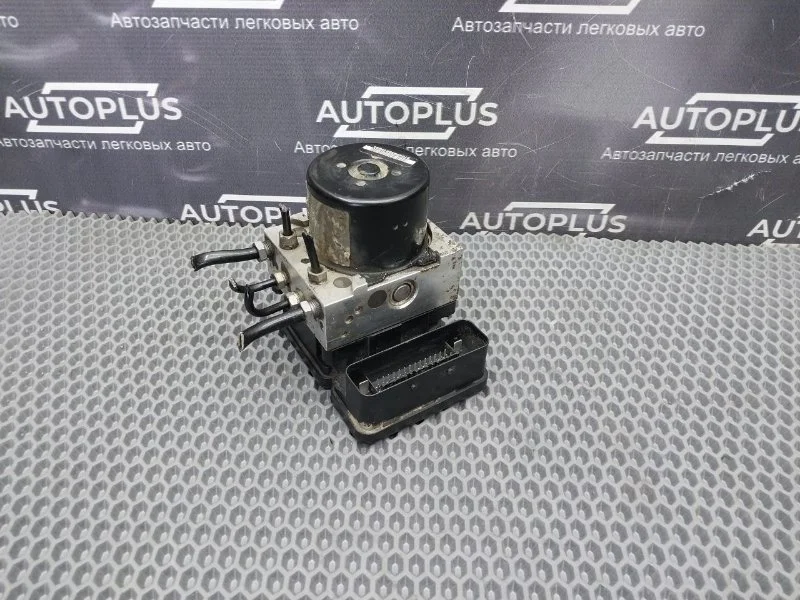 Блок ABS Ford Focus 2011 BV612C405AL СЕДАН 1.6 PNDA
