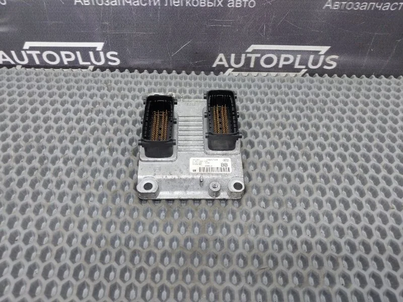 Блок управления двигателем Opel Corsa D 2006-2010 55558787 ХЭТЧБЕК Z14XEP
