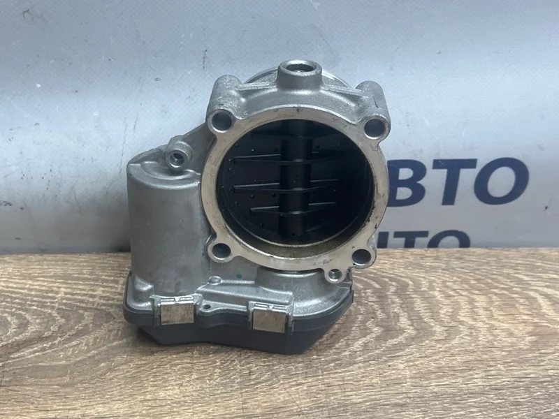 Дроссельная заслонка Audi A6 06E133062G 4G 2.8 CHV