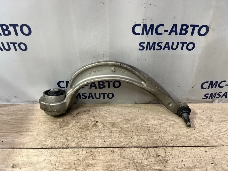 Рычаг нижний Audi A7 2012 4G0407693J C7 3.0 CGW, передний левый