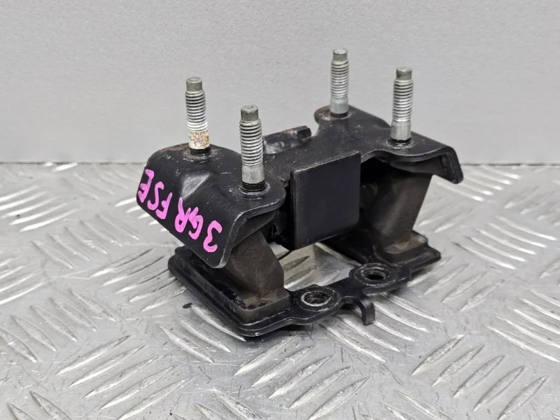 Подушка акпп Toyota Crown Majesta UZS186