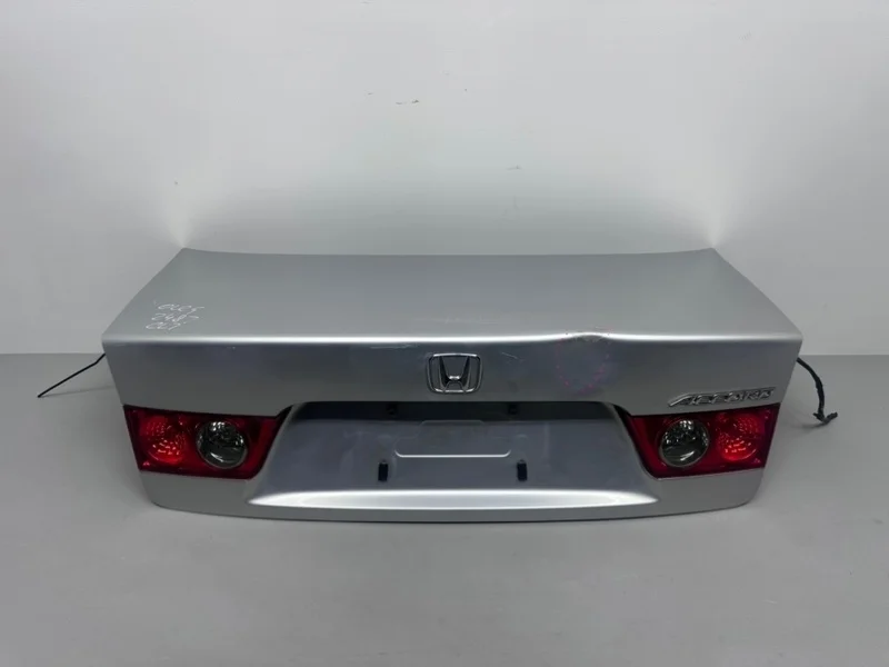 Крышка багажника Honda Accord 7 CL