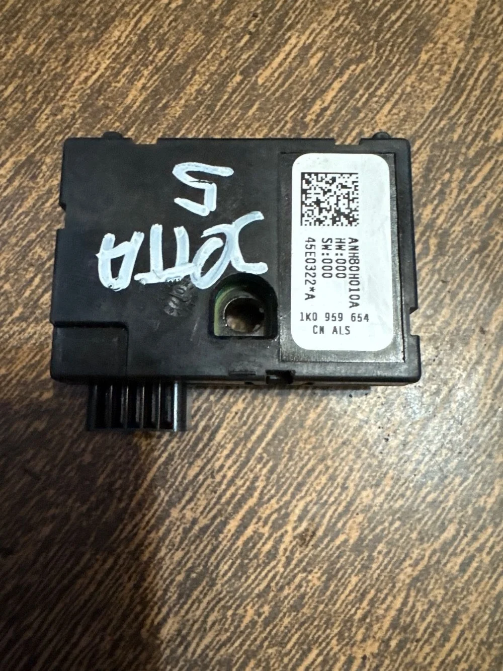 Датчик угла поворота рулевого колеса Volkswagen Jetta V (2005—2011)