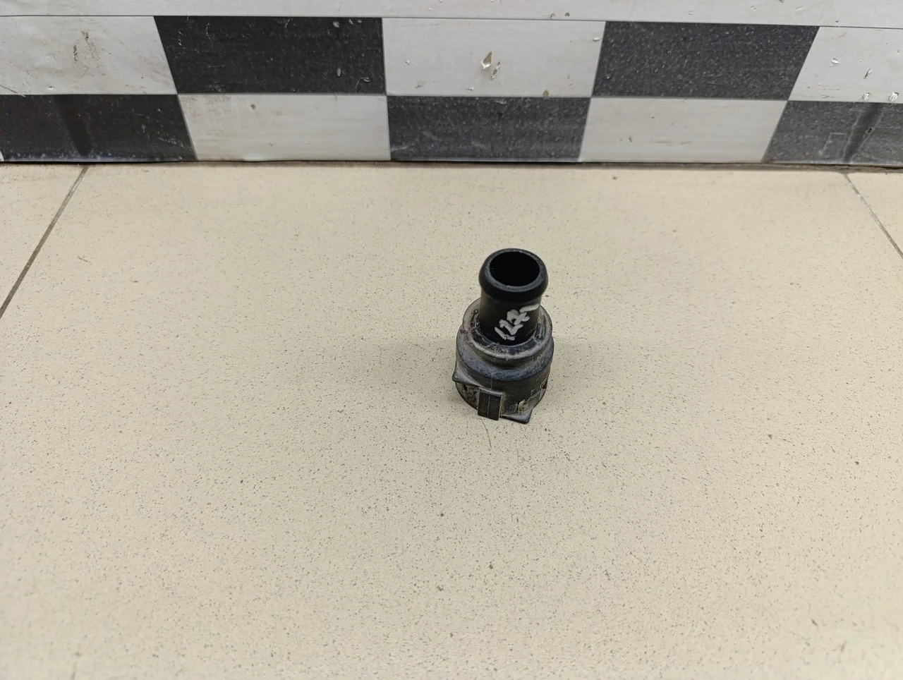 Фланец-тройник A3 (8L1) 1996-2003