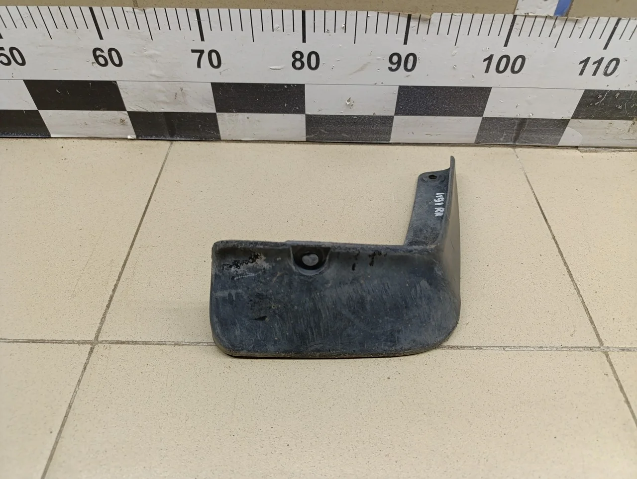 Брызговик задний правый Lancer (CX,CY) 2007>