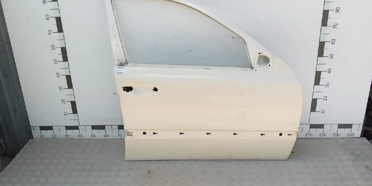 [Б/У] Дверь передняя правая MB W211 2002-2009 - Начальная корозия по низу [Незначительные дефекты] [Код: 00633592 ]