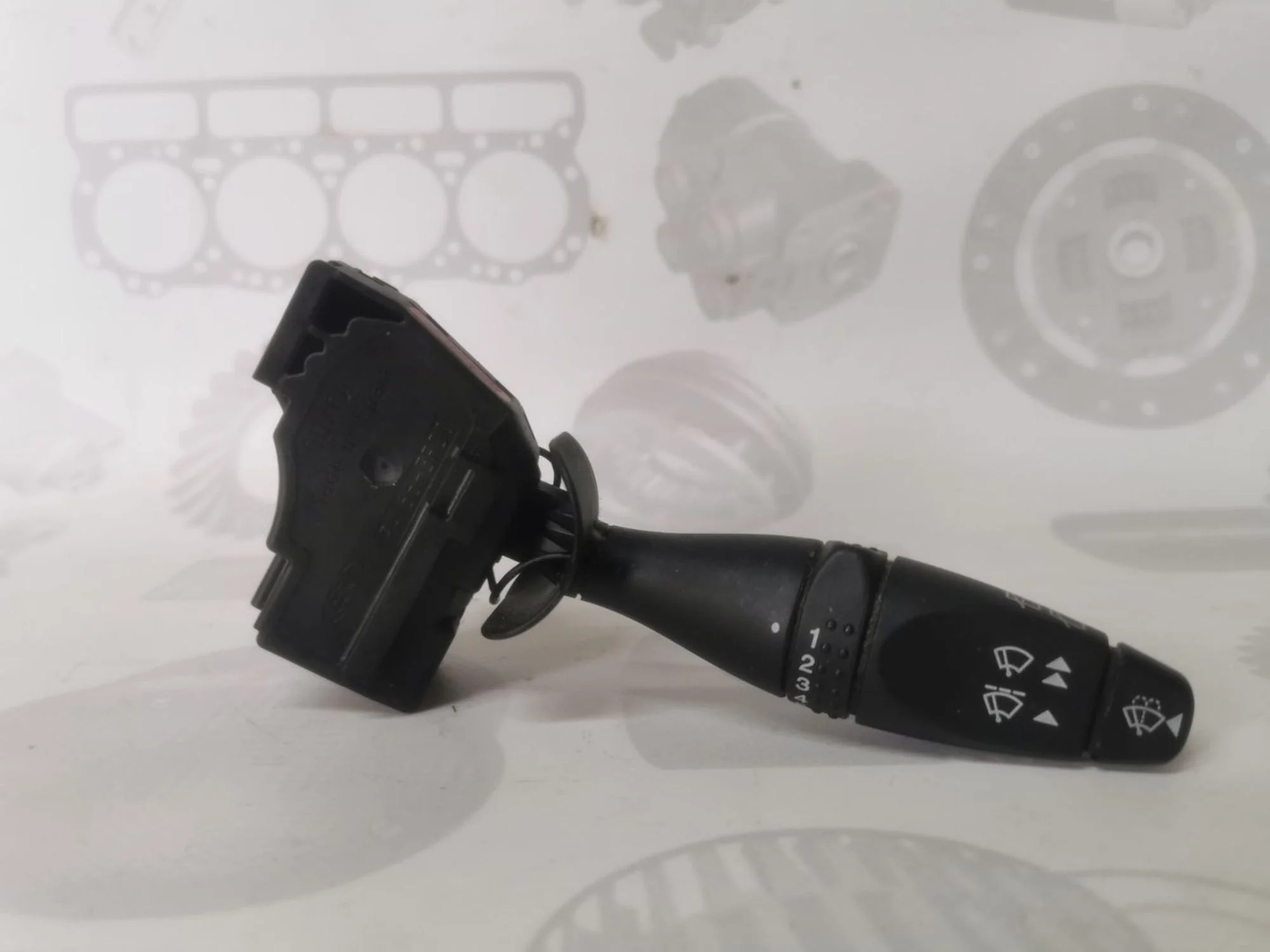 Подрулевой переключатель дворников Ford Fusion