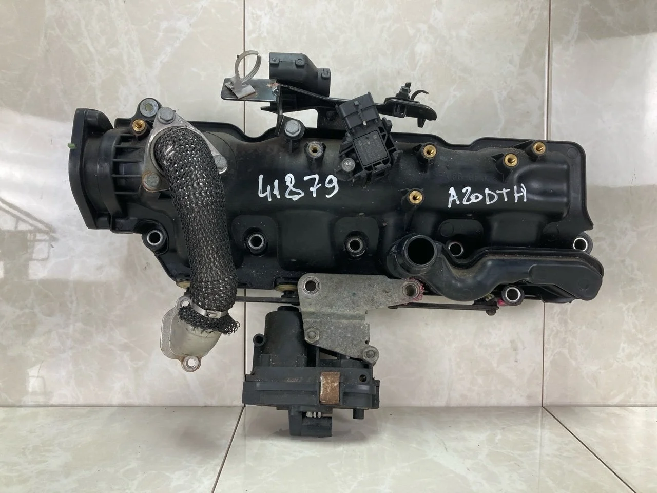 Коллектор впускной Opel Insignia 2008-2017 55571993 2.0 A20DTH