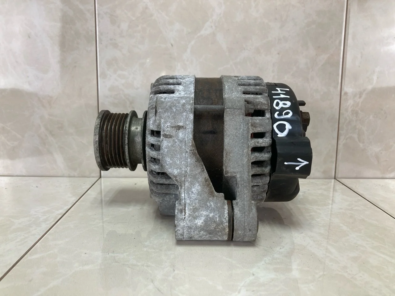 Генератор Opel Astra J Gtc 2009-2016 13579668 2.0 A20DTH