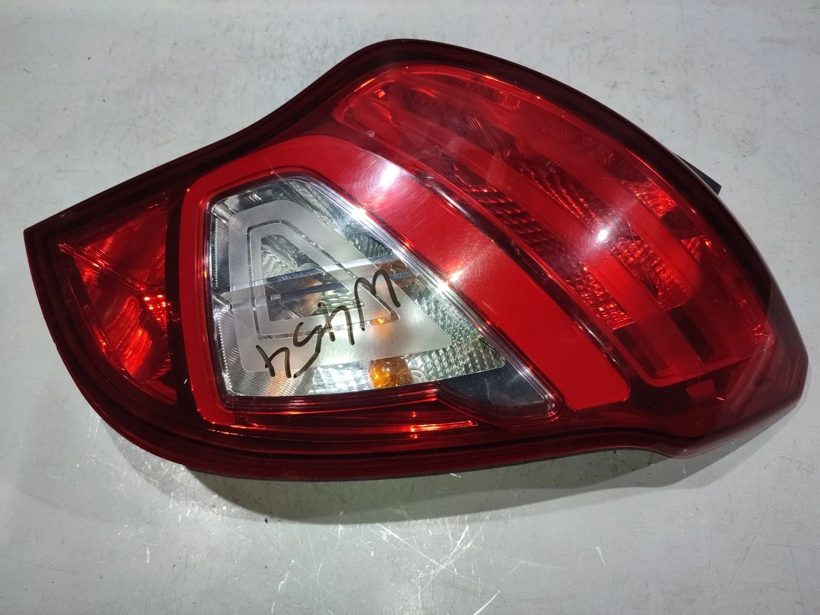 Фонарь SsangYong Actyon 2014 C200