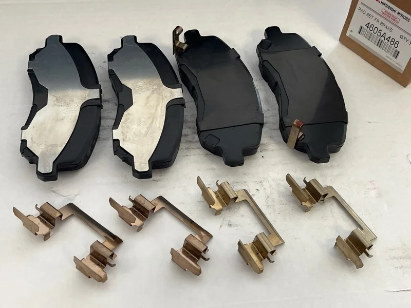 Тормозные колодки MITSUBISHI ASX, OUTLANDER 3, LANCER 10, 9 2006 2007 2008 2009 2010 2011 2012 GA1W, GA2W, GA3W, GA7W, GA6W, GA8W
