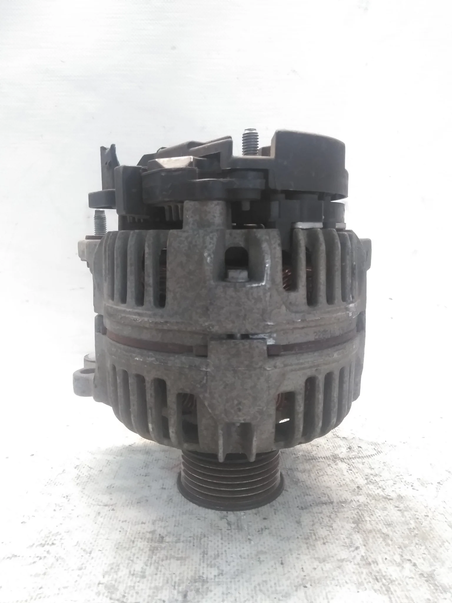 ГЕНЕРАТОР AUDI VOLKSWAGEN SEAT SKODA ... BXW CBPA CCRA CEKA CFZA ... TOLEDO TOURAN TRANSPORTER TT YETI ... C5 MK3 MK4 MK5 NH3 028903028D 14V 90A D4122