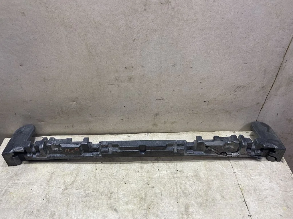 Абсорбер заднего бампера Nissan Pathfinder R51