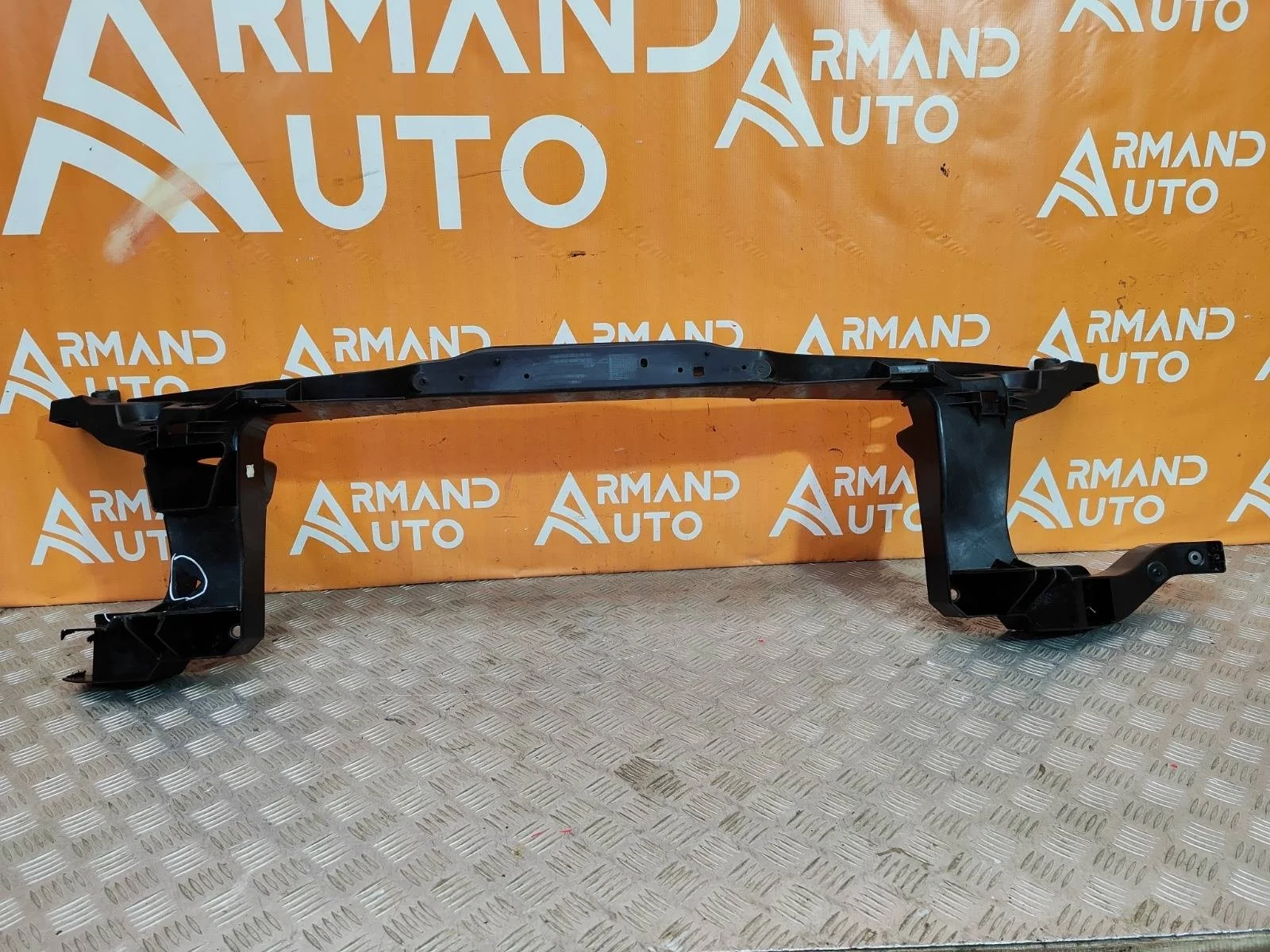 Панель передняя (суппорт радиатора) Mercedes V-Class 2014-нв W447