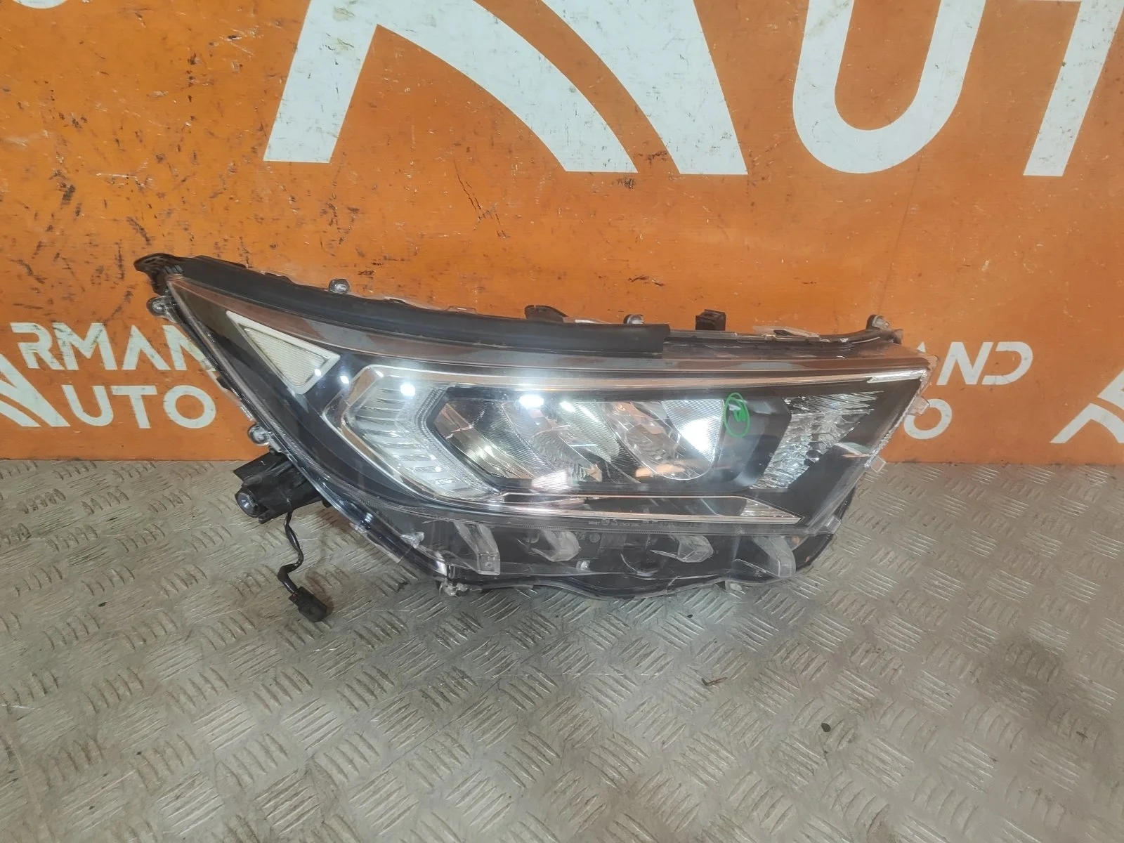 Фара Toyota RAV4 2018-нв 5 XA50