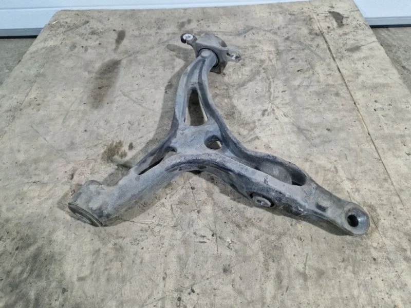 Рычаг подвески Mercedes-Benz ML164 2006