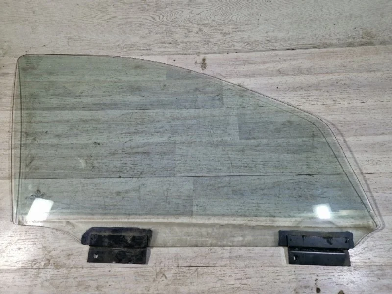 Стекло двери Mercedes-Benz ML164 2006