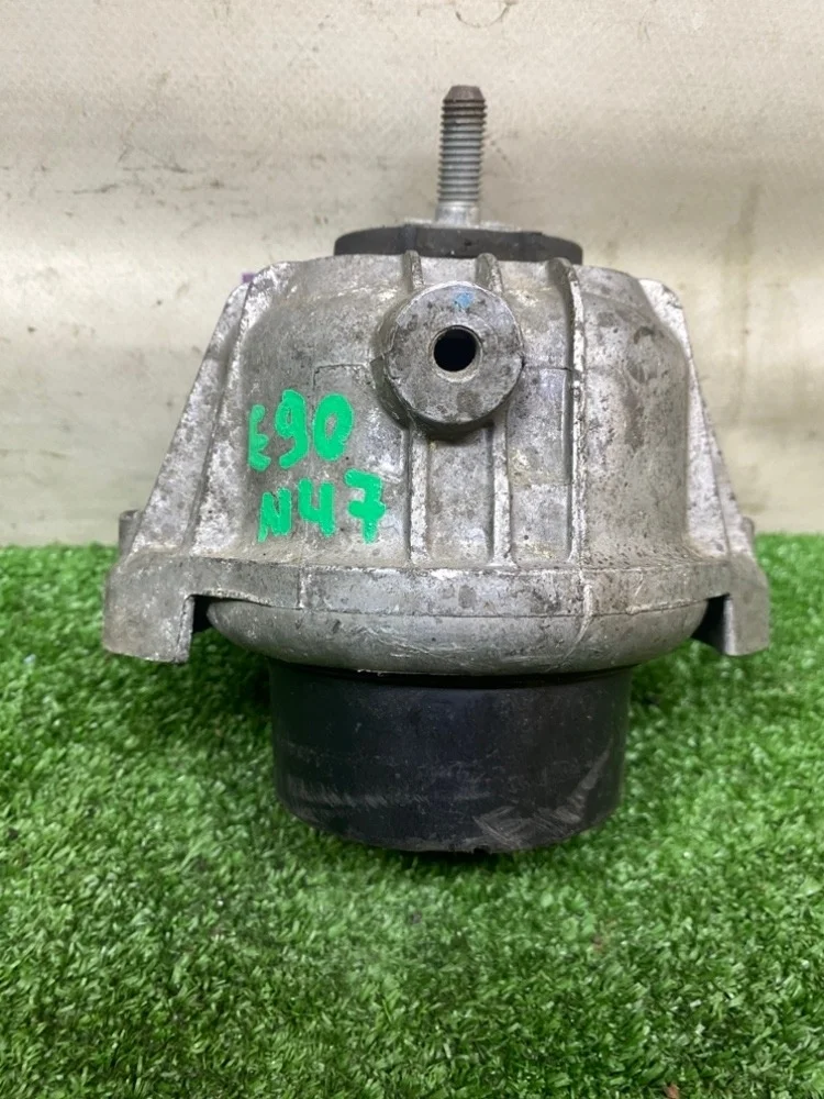 Подушка двигателя BMW 320d E90