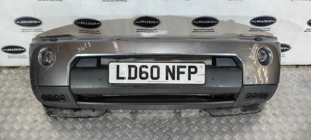 Бампер передний Land Rover DISCOVERY 4 L319 09-12