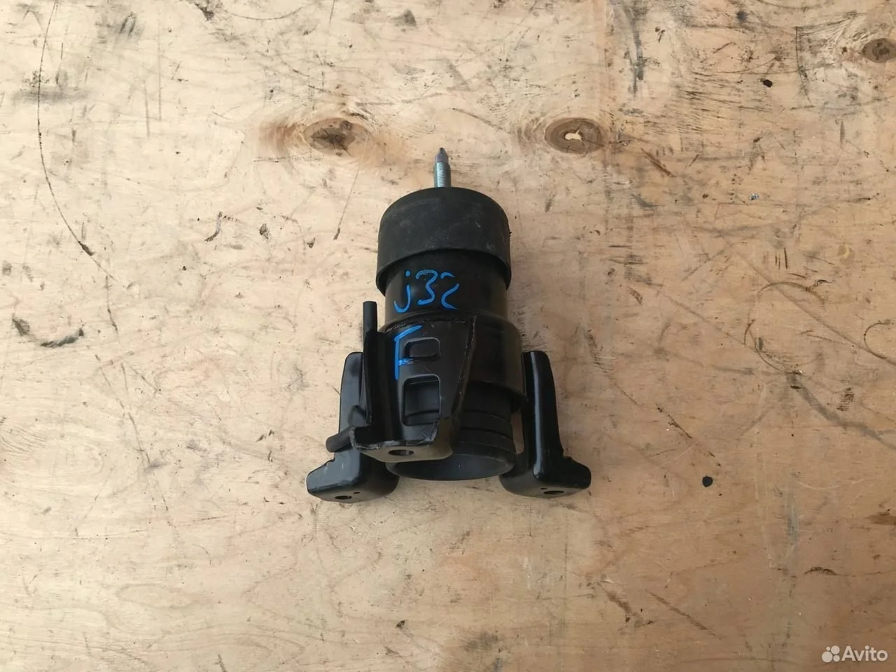 Подушка двигателя передняя nissan teana j32