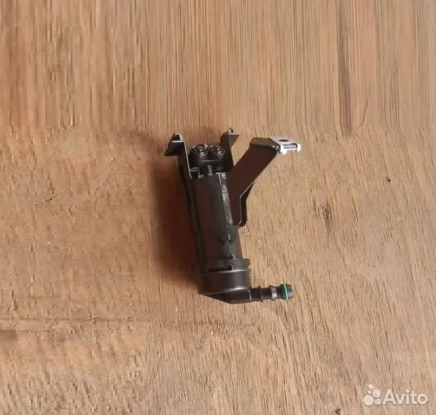 Форсунка омывателя фар правая nissan teana j32