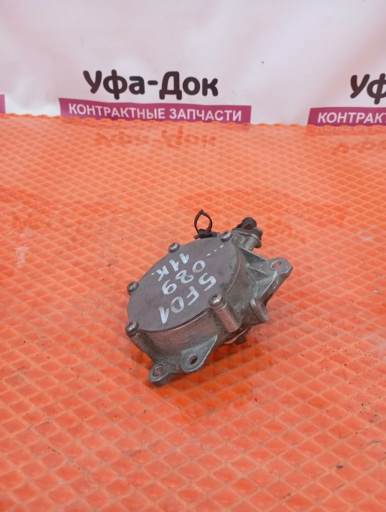 Насос вакуумный двс Peugeot 308 2011 T7