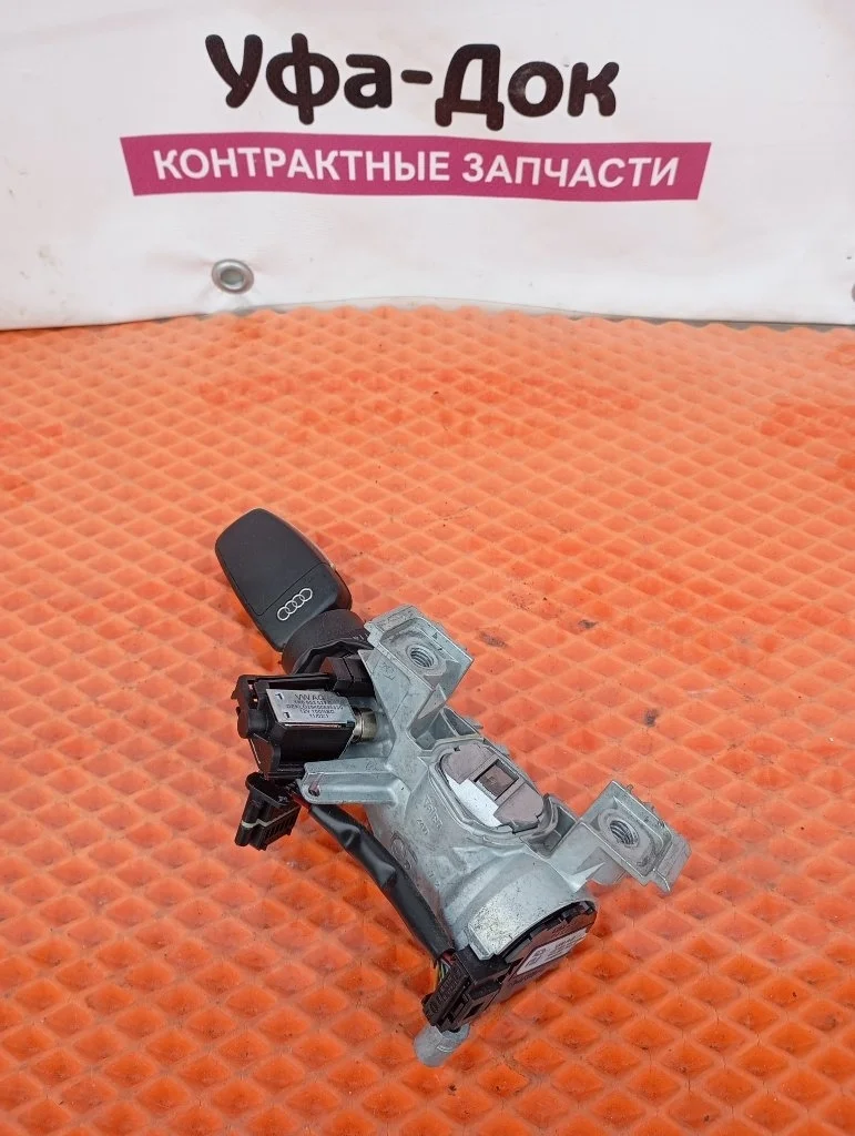 Замок зажигания Skoda Octavia A5 2011