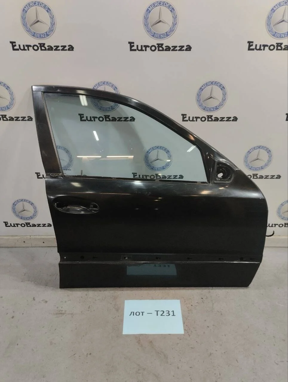 Дверь передняя правая Mercedes W211