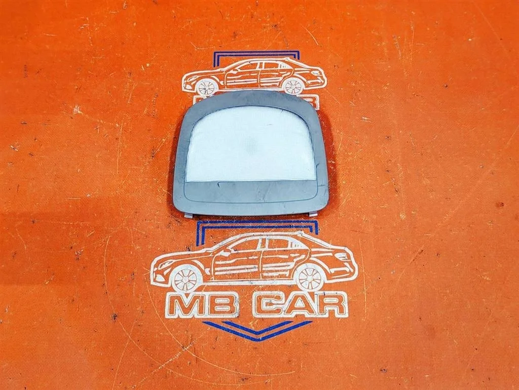 Плафон салона Mercedes-Benz