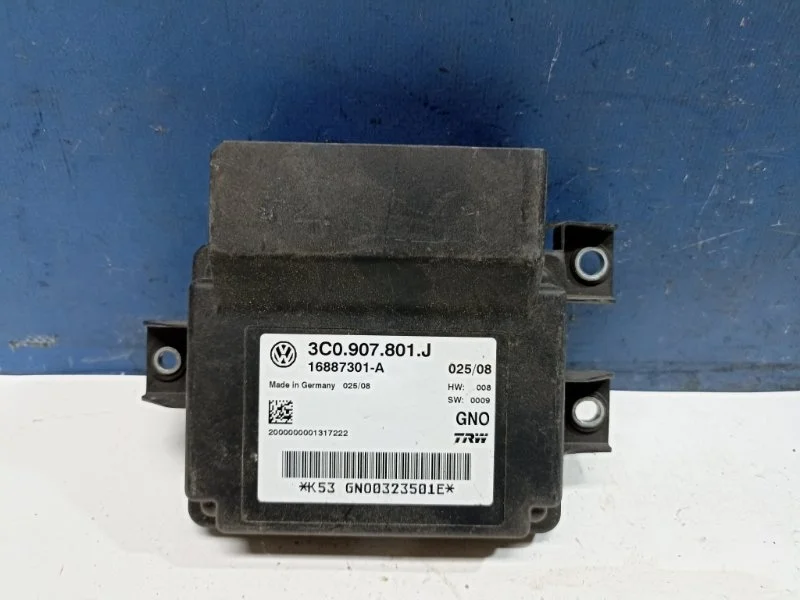 Блок управления стояночным тормозом Volkswagen Passat B6 2008 3C0907801J