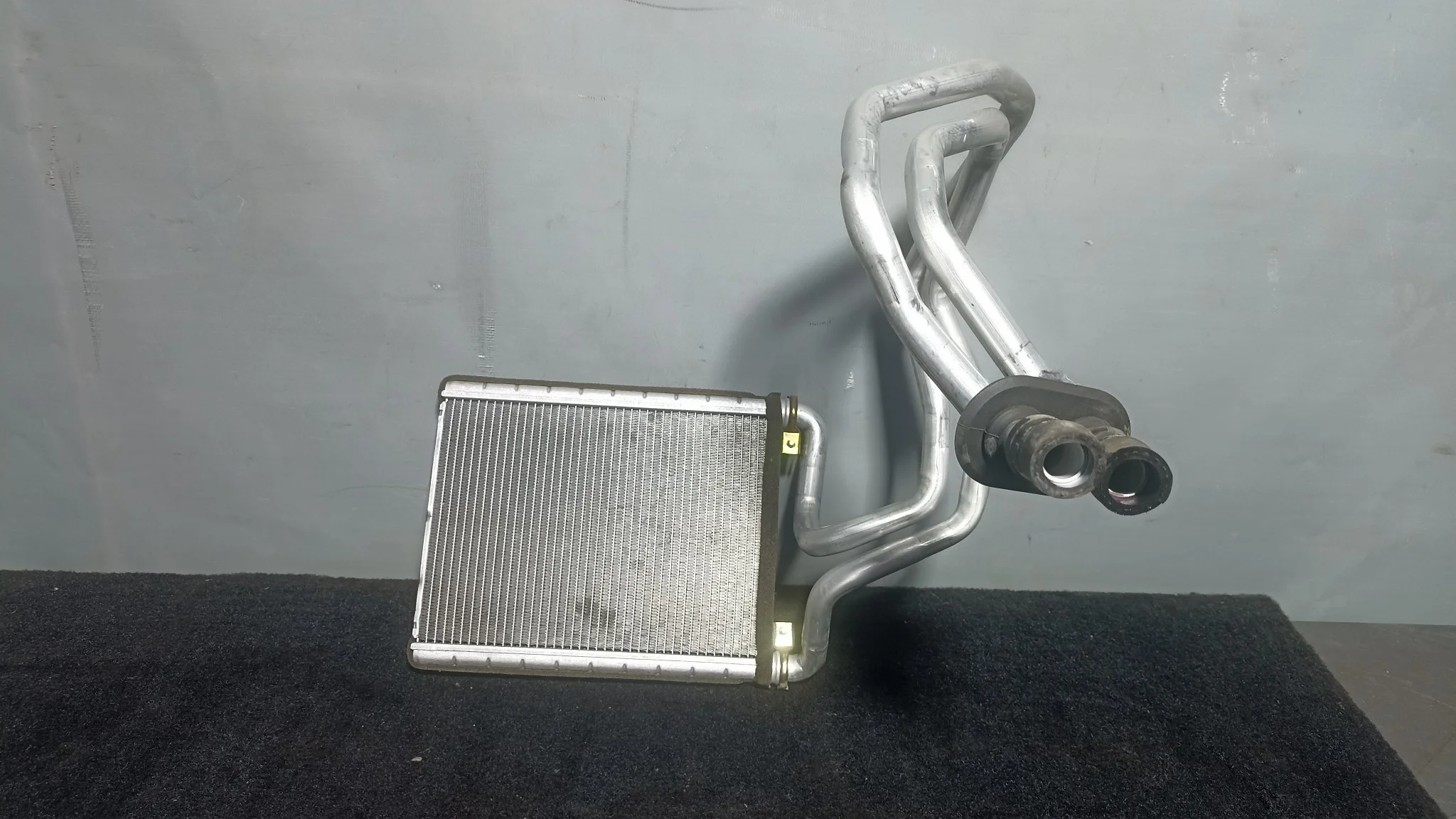 РАДИАТОР ПЕЧКИ TOYOTA AVENSIS COROLLA ADT250 ADT251 AZT250... AZT251W AZT255 AZT255W CDE120 CDT250 NDE120 ZZE120 ZZE121 ZZT250 ZZT251 8710705100