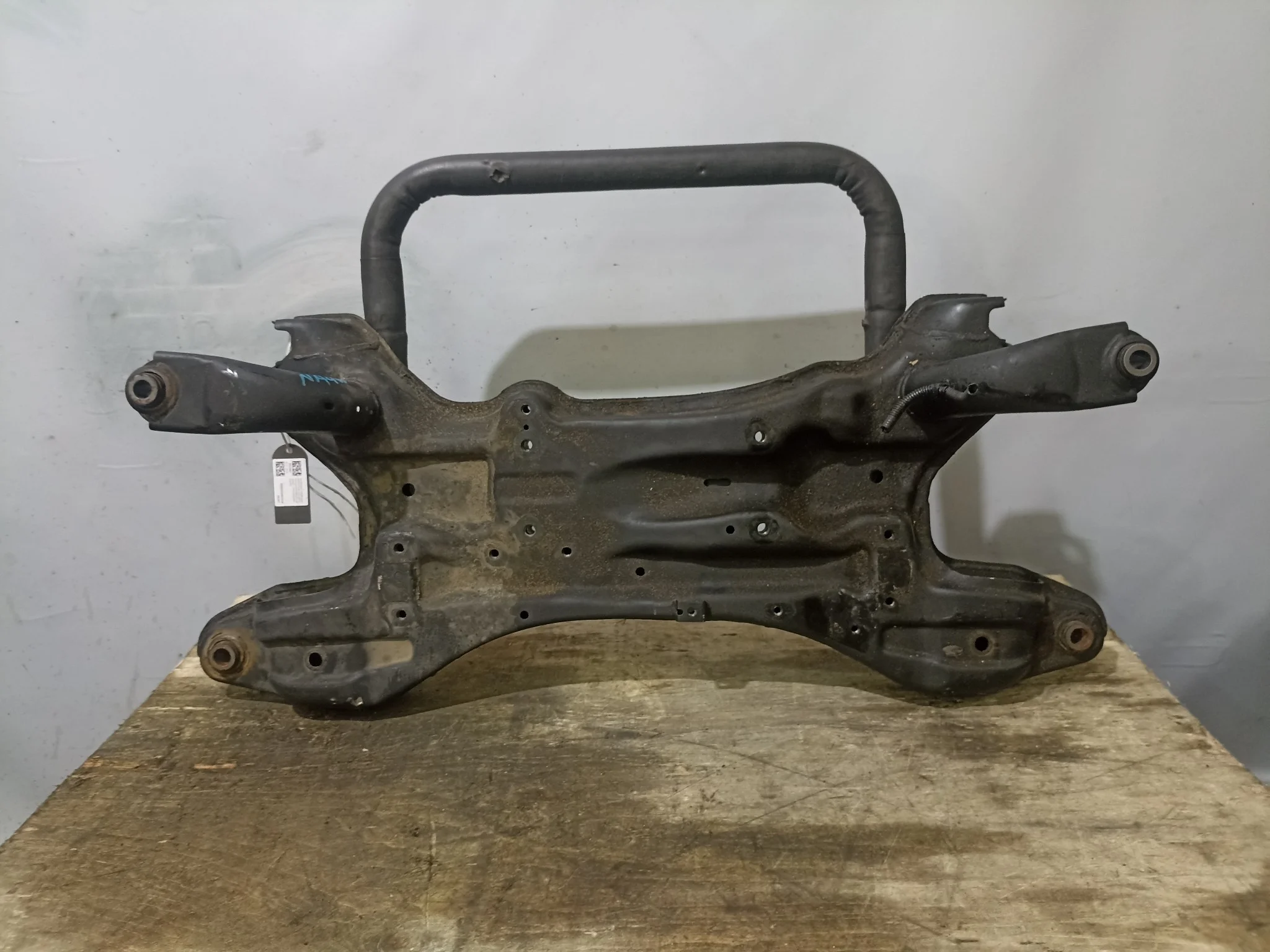БАЛКА Двигатель ПОДРАМНИК MITSUBISHI GRANDIS NA4W NA8W ПЕРЕДНЯЯ 4G69 BSY 2WD 4WD MR594300 KE587