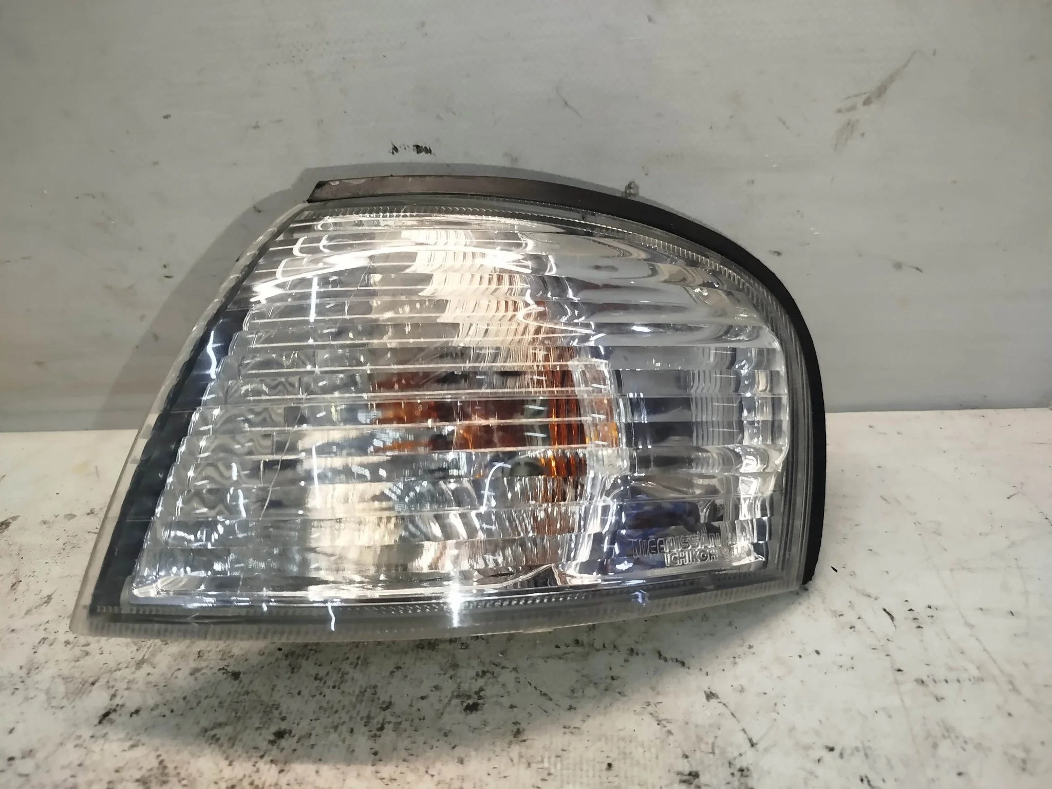 ГАБАРИТ NISSAN SUNNY B15 FB15 FNB15 JB15 QB15 SB15 3418 ЛЕВЫЙ 261254M400 KE578