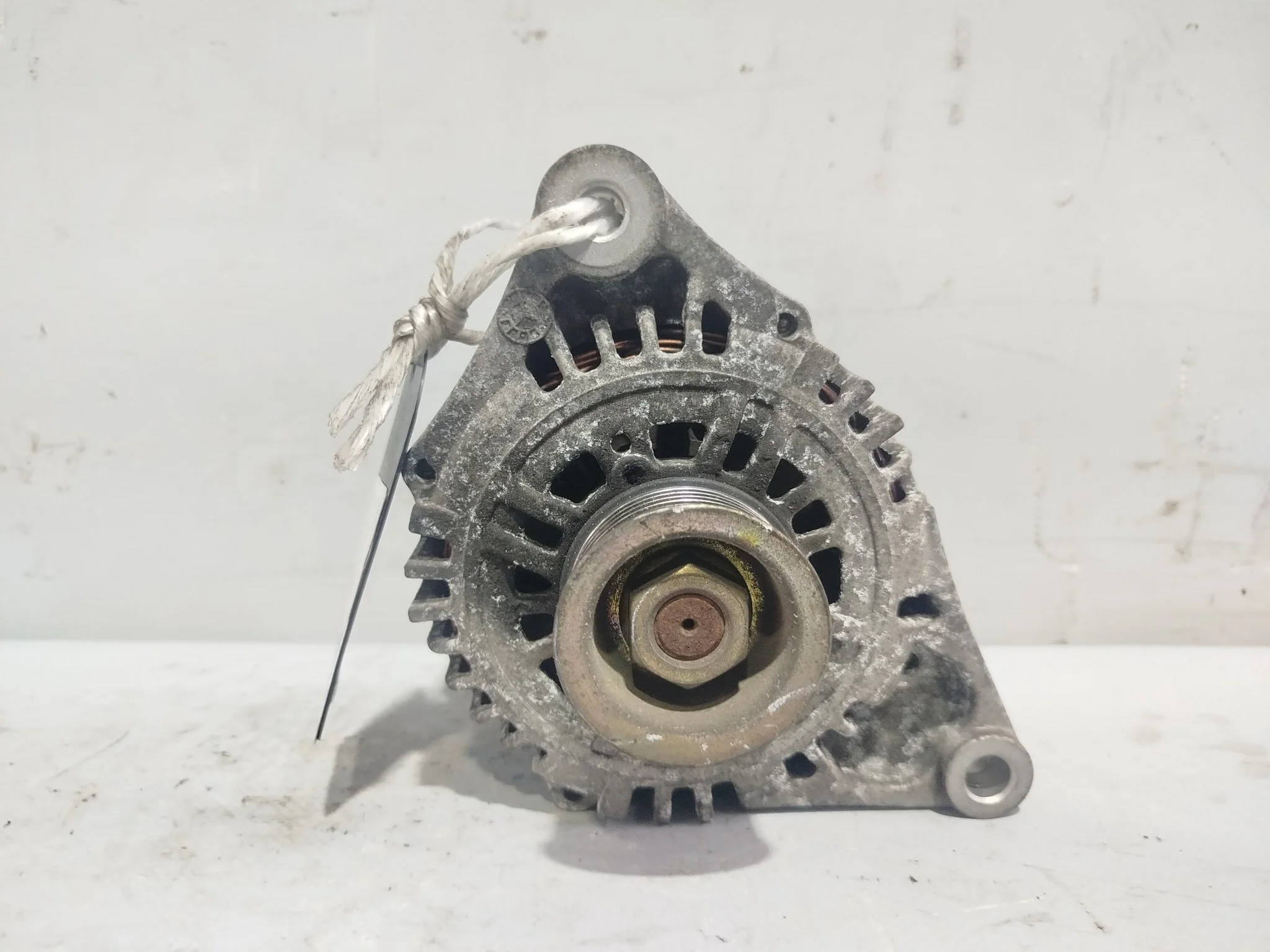 ГЕНЕРАТОР NISSAN CG10-DE CGA3-DE CUBE MARCH MICRA AK11 ANK11 ANZ10 AZ10 K11 WAK11 WK11 23100AN000 2 КОНТАКТА БОЛЬШАЯ ФИШКА 65A D565