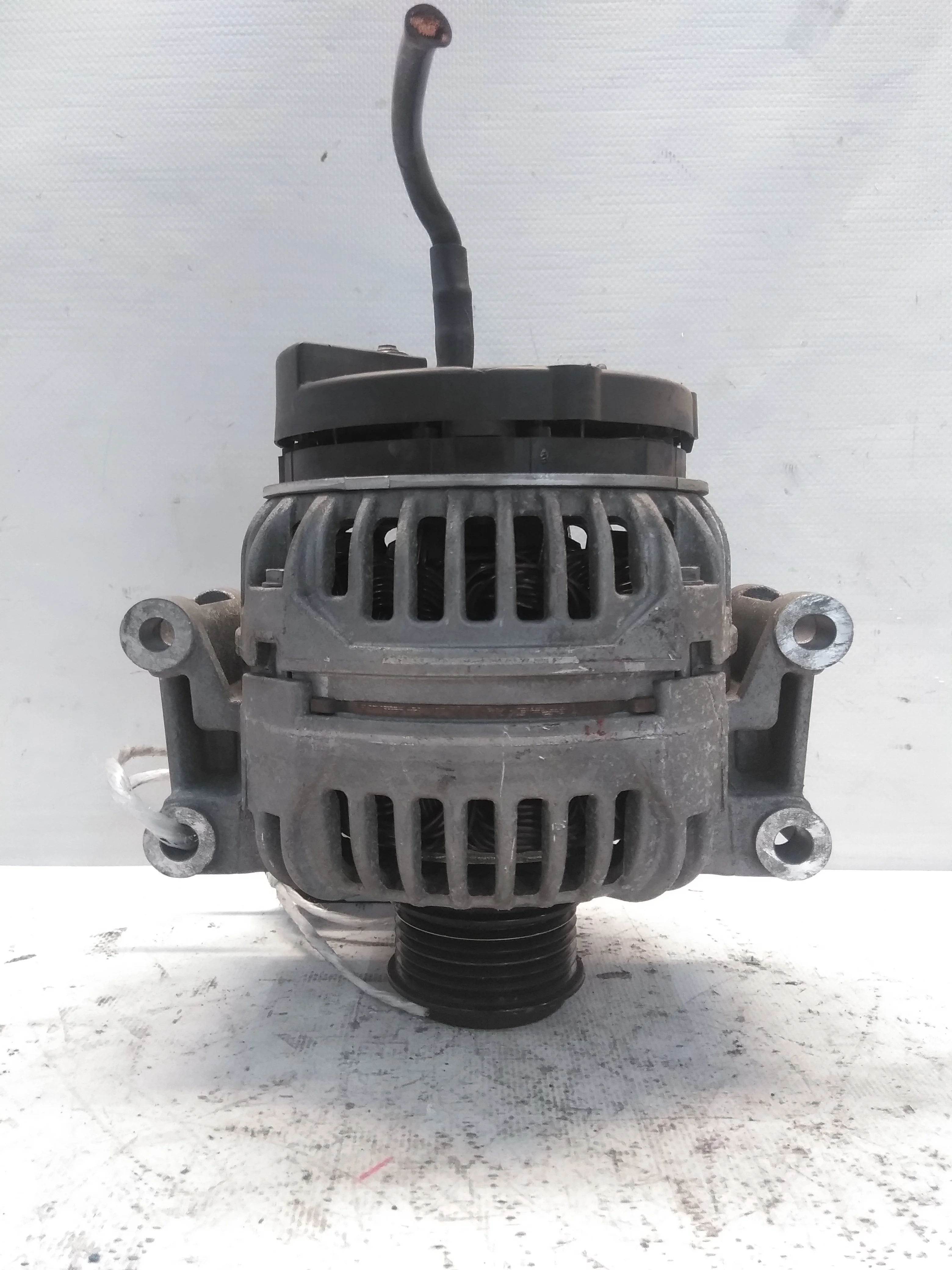 ГЕНЕРАТОР AUDI BFB BGB BWE CABA... CDNC CFCA CGWC CGXC CJEB CNCB CPMA CREC CTUB A4 A5 Q5 RS4 S4 ... 8F7 8K2 8K5 8KH 8RB 8T3 8TA B7 B8 06H903016L 140A D4146