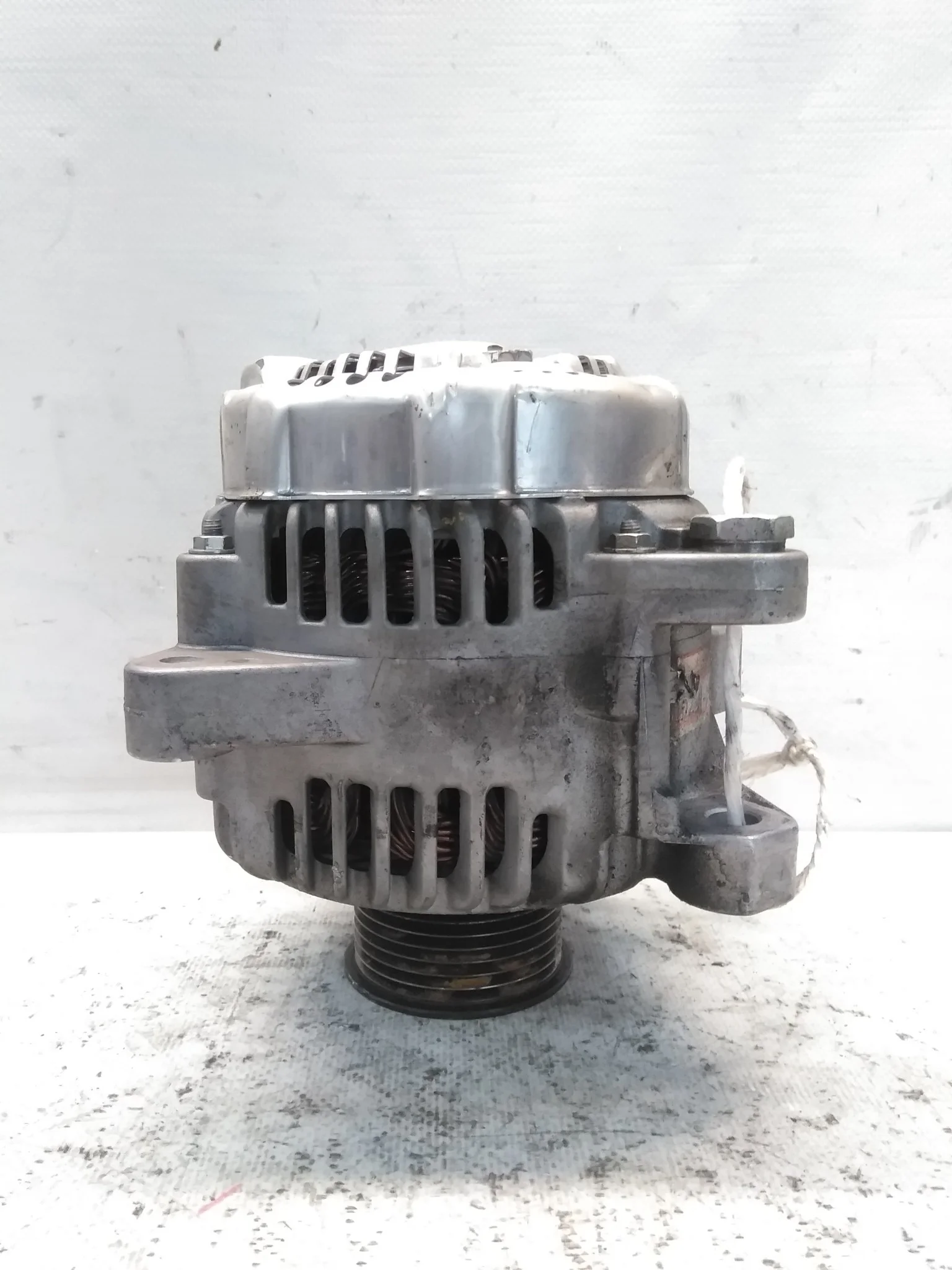 ГЕНЕРАТОР TOYOTA 1AZ-FE 2AZ-FE AVENSIS VERSO ESTIMA PREVIA TARAGO ACM20 ACR30W ACR40W 2706028070 КВАДРАТНАЯ ФИШКА 4 КОНТАКТА 100A D4176