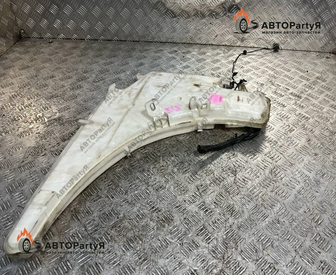 Бачок омывателя BMW (БМВ) 3 серия E90