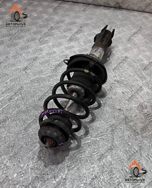 Стойка амортизационная Volkswagen Polo3