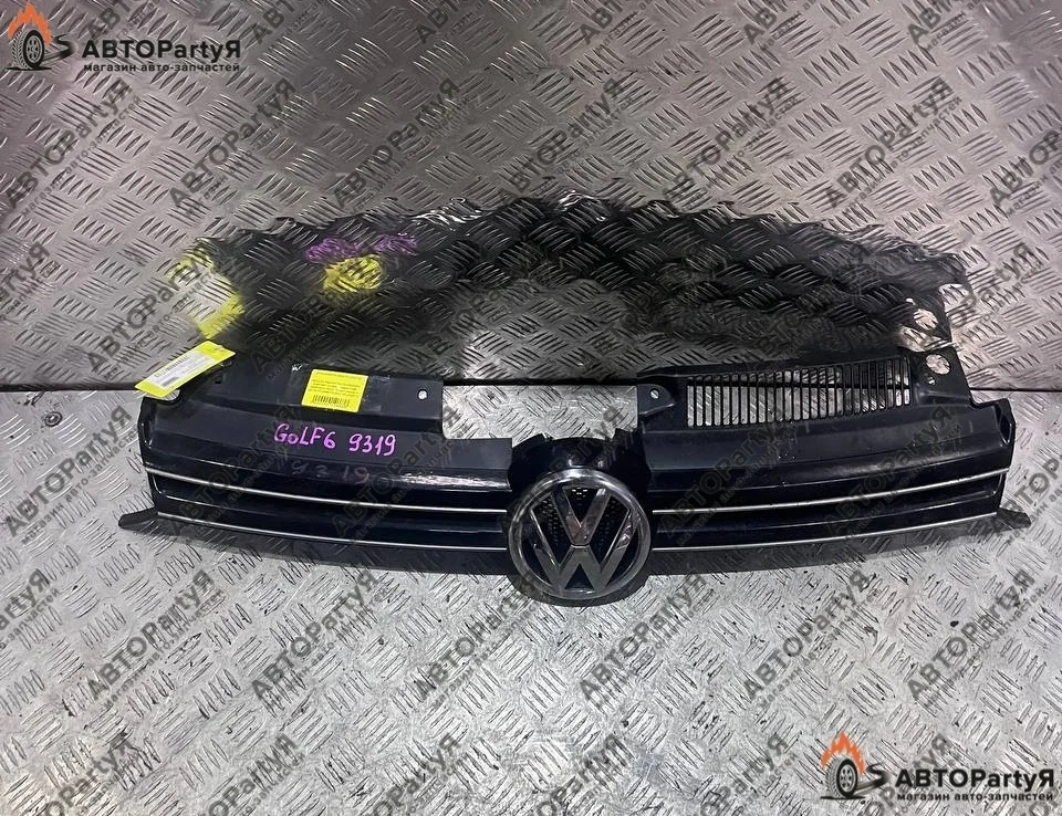 Решетка радиатора Volkswagen Golf6