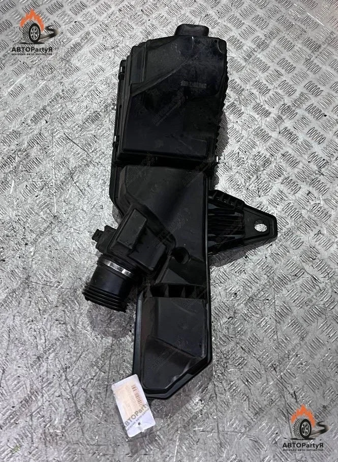 Корпус воздушного фильтра BMW (БМВ) 1 Series F20