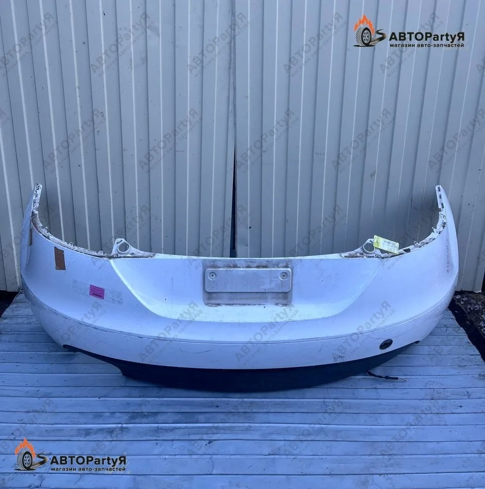 Бампер задний  Audi (Ауди) TT 8J3 Купе 3 двери рестайлинг Серебристый
