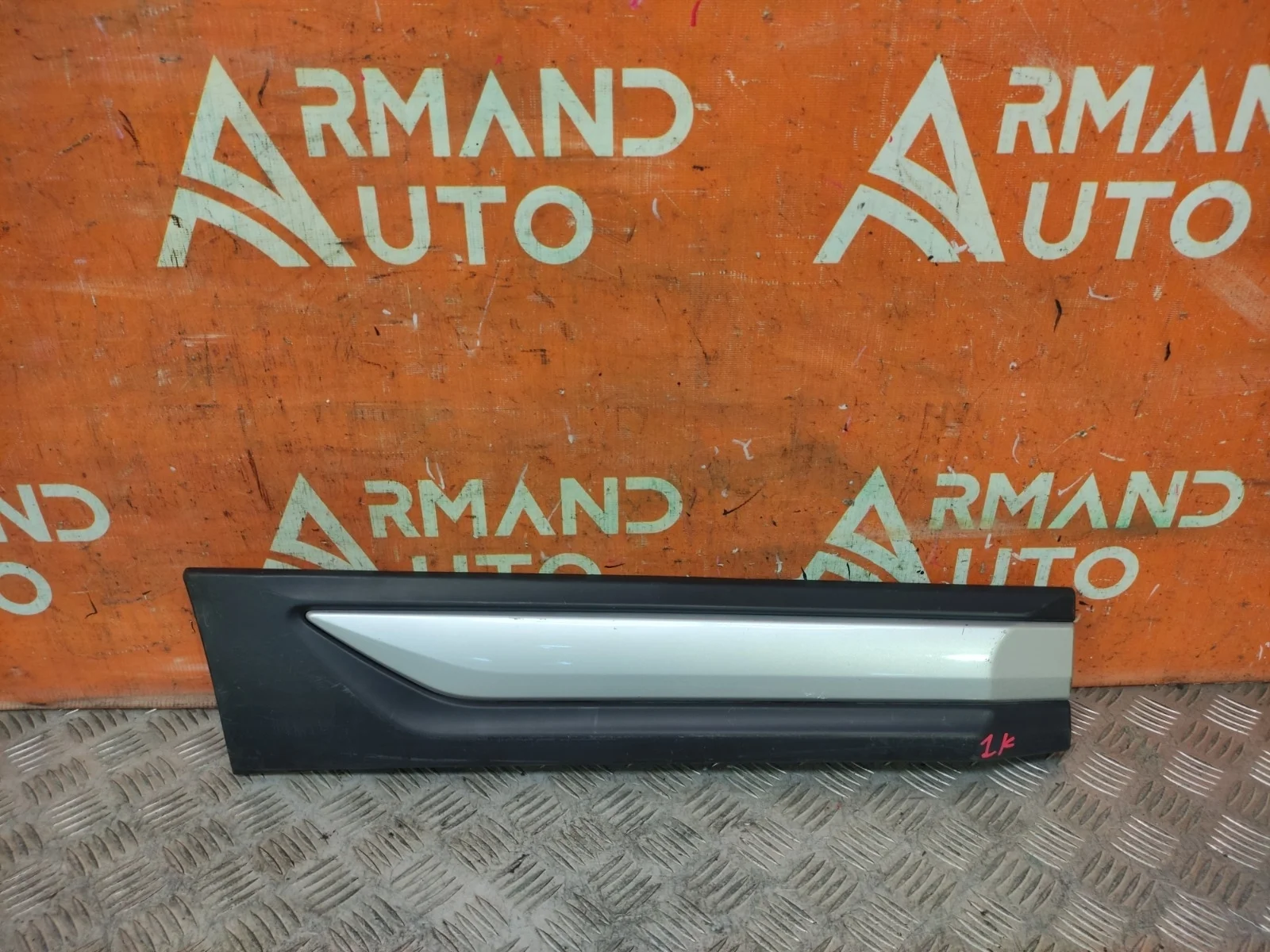 Молдинг двери Mitsubishi Outlander 2015-нв 3