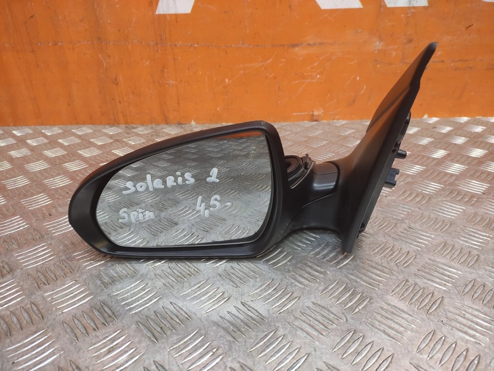 Зеркало hyundai Solaris 2017-нв