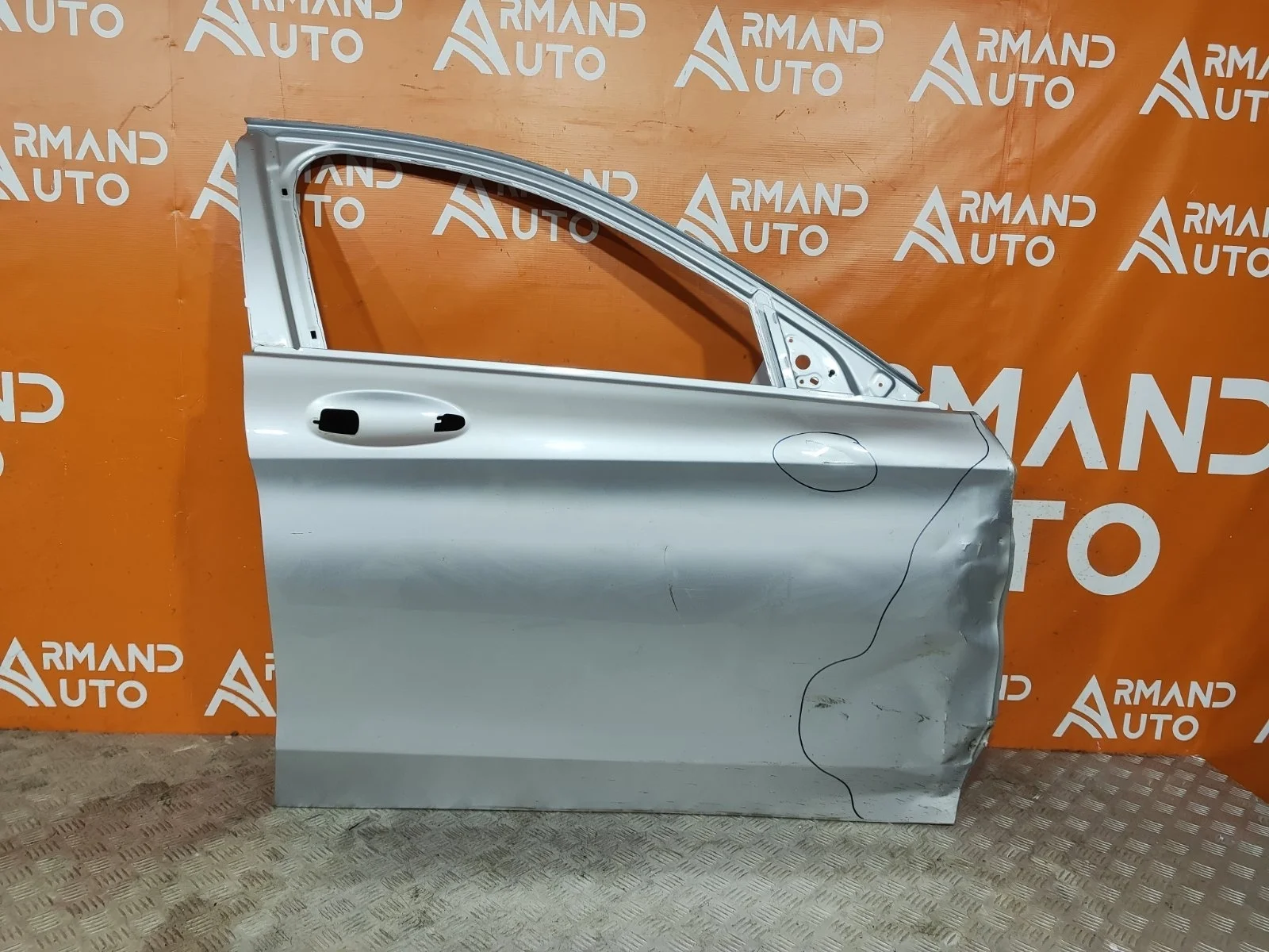 Дверь Mercedes -Class 2014-2021 W205