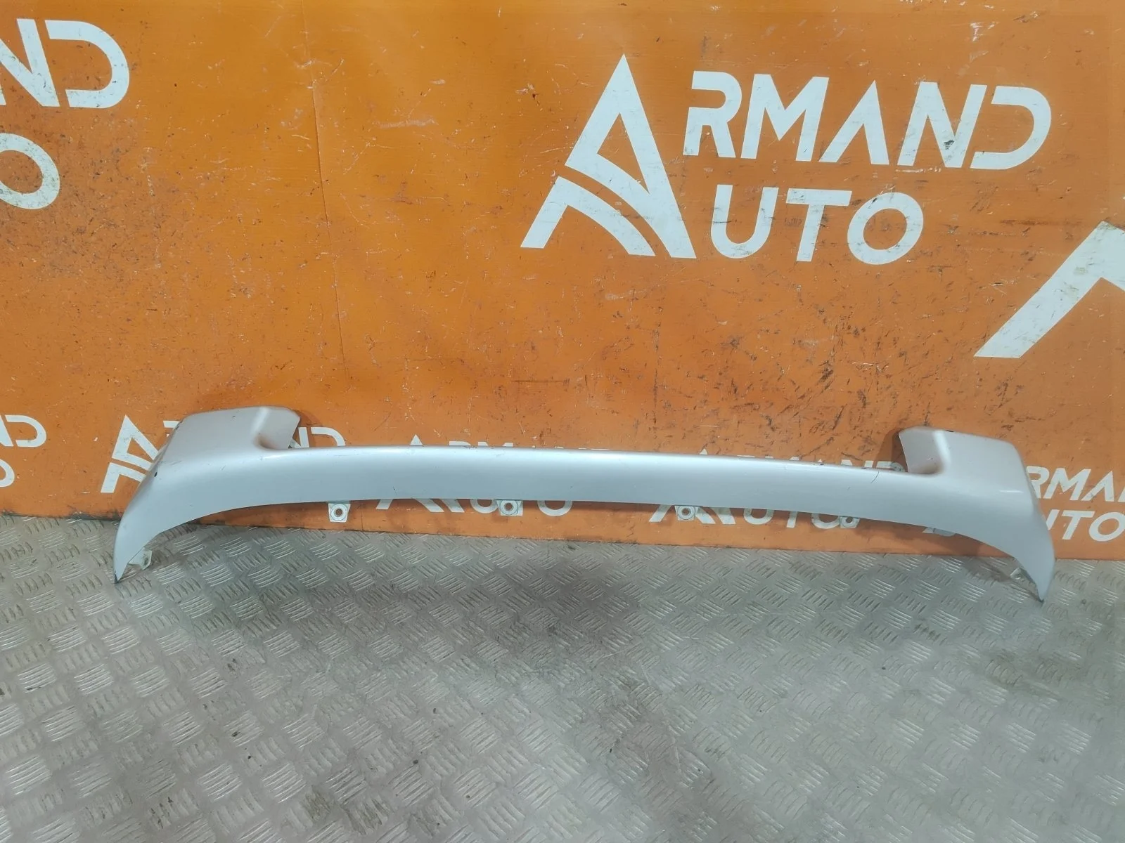 Накладка бампера MItsubishi Outlander 2014-2015 3